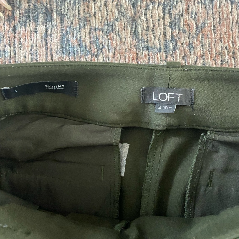 LOFT Green Pants - Picture 5 of 7